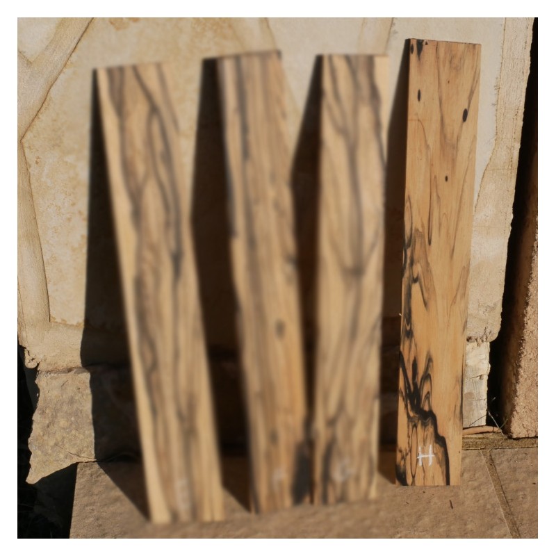 Touches ébène blanc Laos