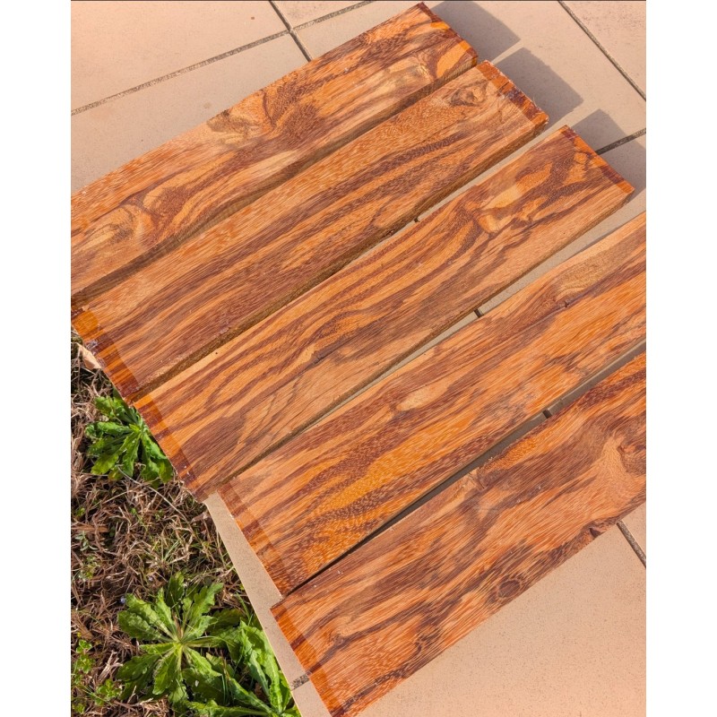 10kg bois serpent BJA92